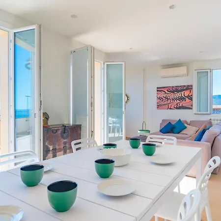 Rivierarent La Terrazza Sul Mare