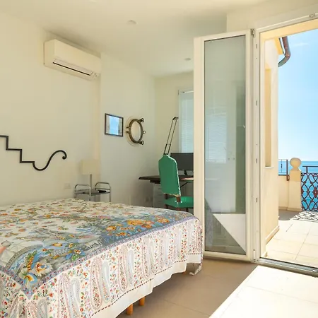 Rivierarent La Terrazza Sul Mare * Pietra Ligure