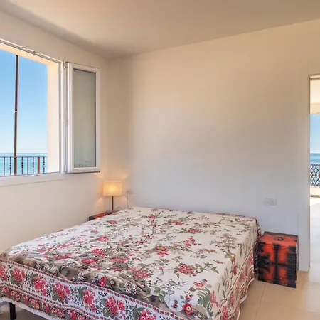 Rivierarent La Terrazza Sul Mare