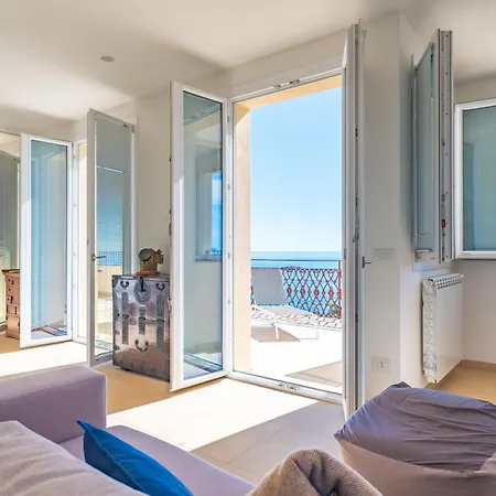 Rivierarent La Terrazza Sul Mare 皮特拉利古