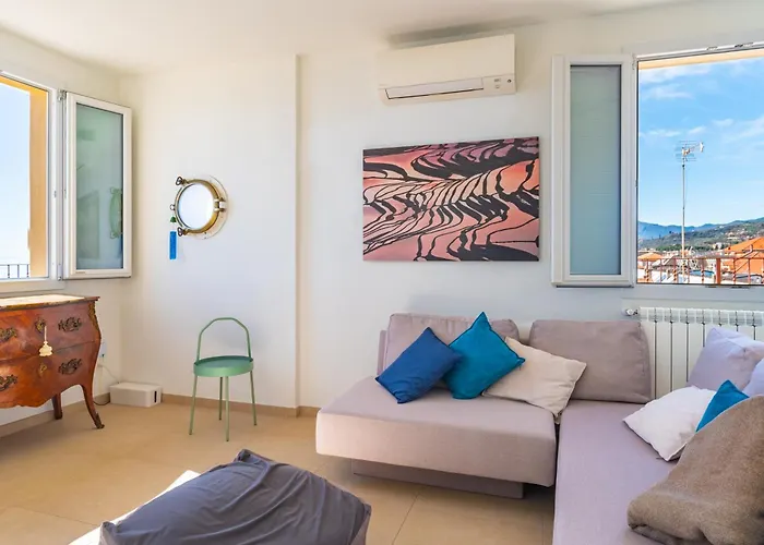 Rivierarent La Terrazza Sul Mare