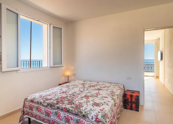 Rivierarent La Terrazza Sul Mare